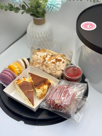 Assorted Dessert Box